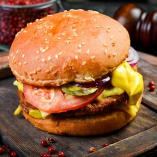 1/4 Lb Cheeseburger