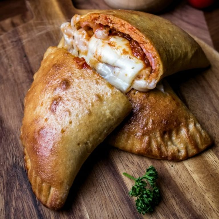 Delicious Pizza Options for Every Craving